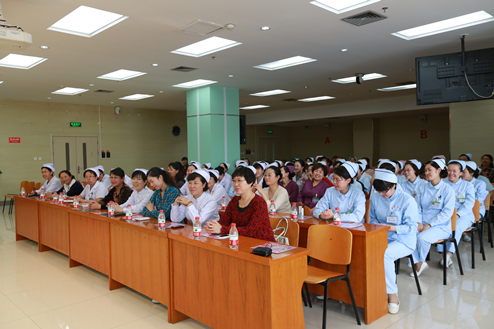 走進(jìn)粉紅絲帶 關(guān)愛女性健康 - 蘭州大學(xué)第二醫(yī)院